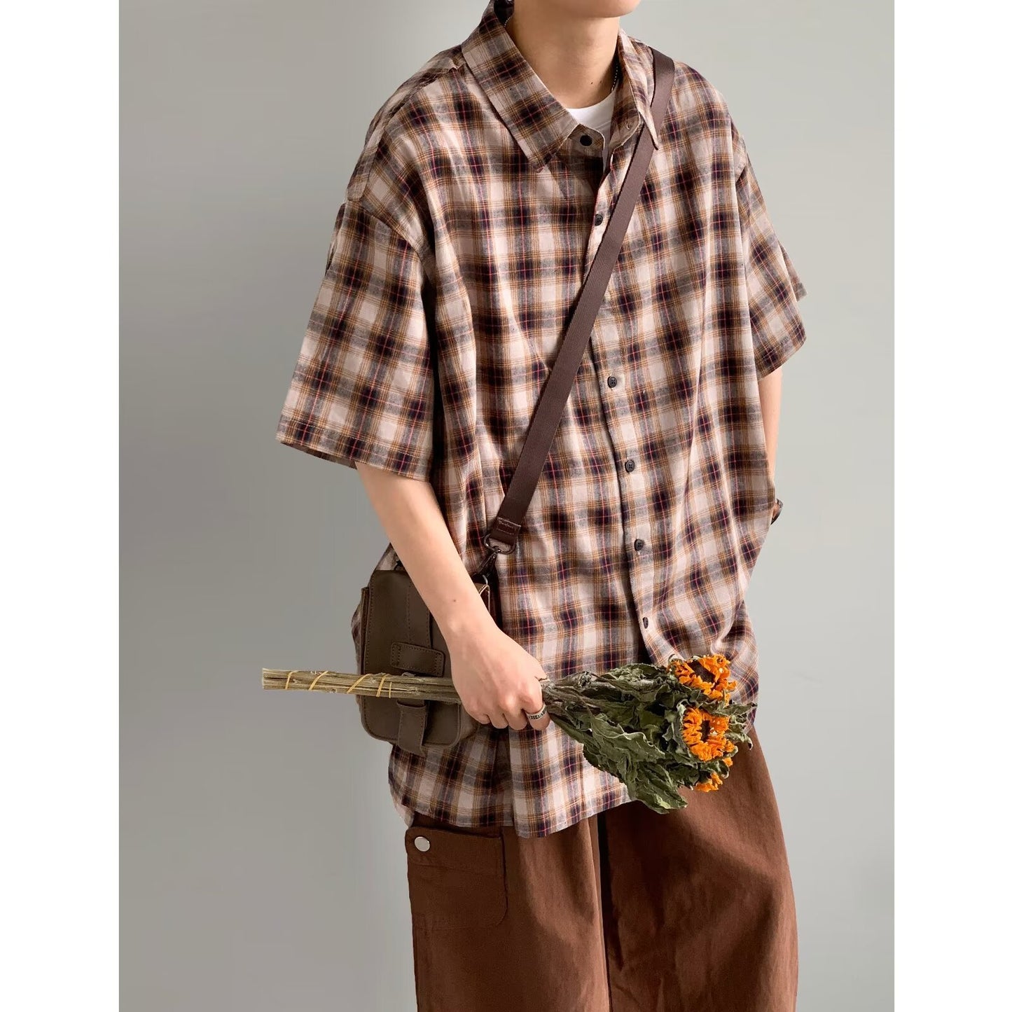 Vintage Loose-Fit Plaid Short Sleeve Shirt for Men, Casual Button-Up S-XL